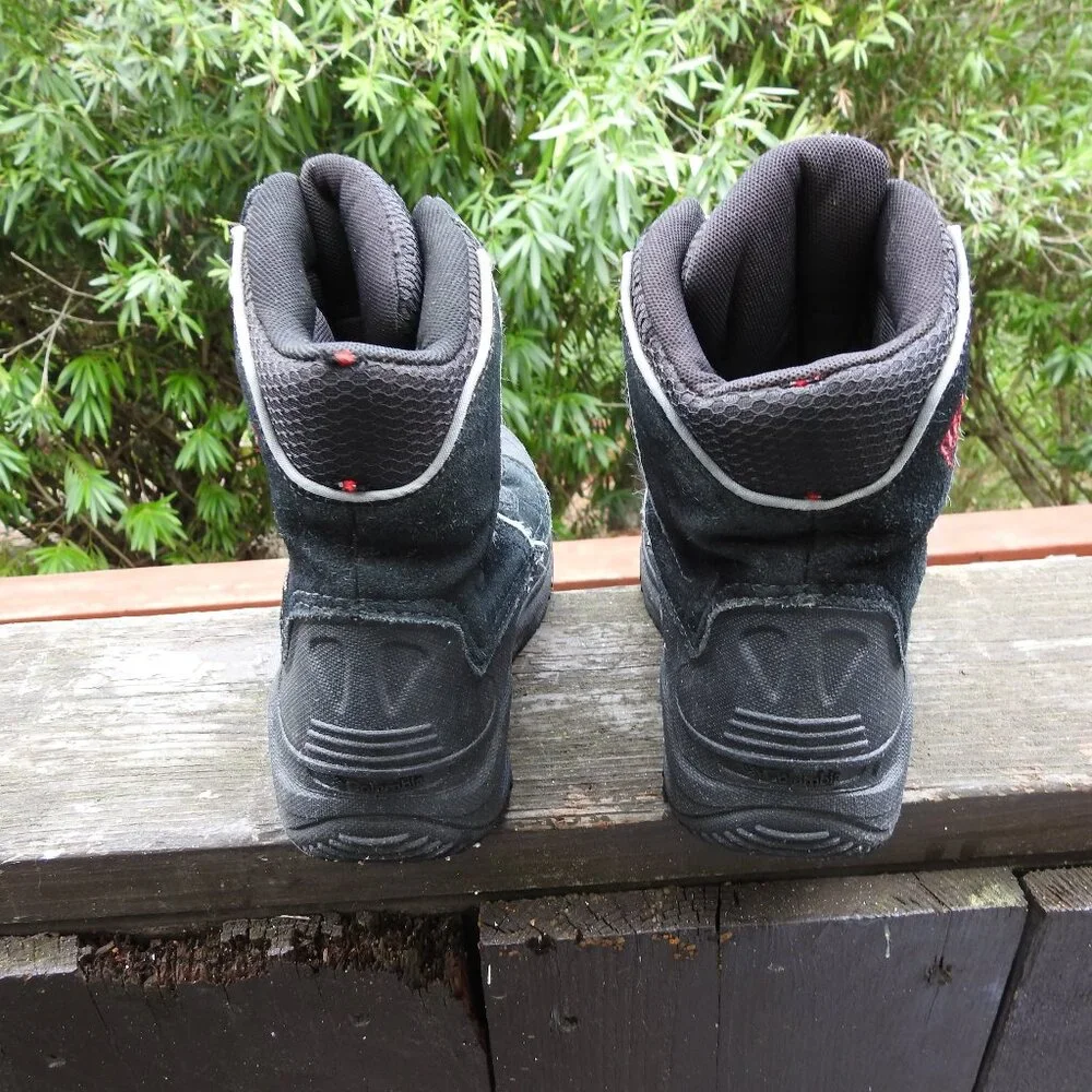 Columbia Snowpack 100g Insulation Youth Size 2 Black Suede Waterproof Snow Boots